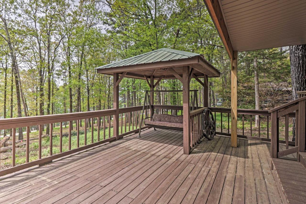 فيلا Secluded Edgemont Getaway With Huge Outdoor Deck! Fairfield Bay المظهر الخارجي الصورة